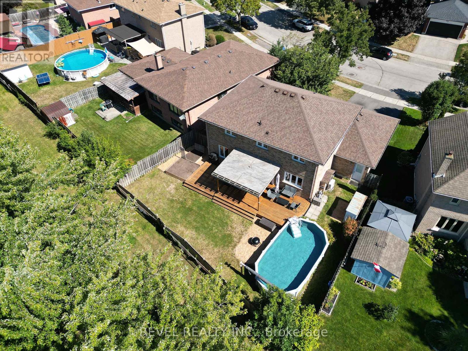 Photo 42 of 89 Dante Crescent, Brantford ON