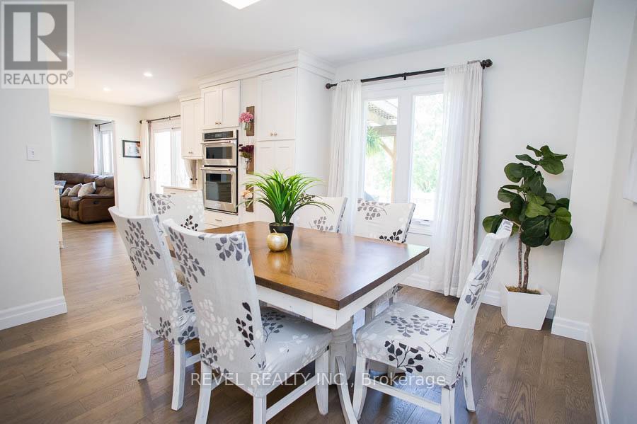 Photo 8 of 89 Dante Crescent, Brantford ON