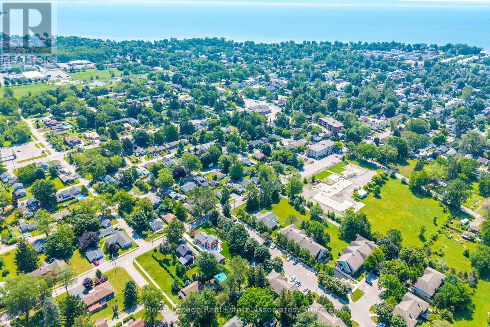 Photo 48 of 110 Derby Road, Fort Erie ON