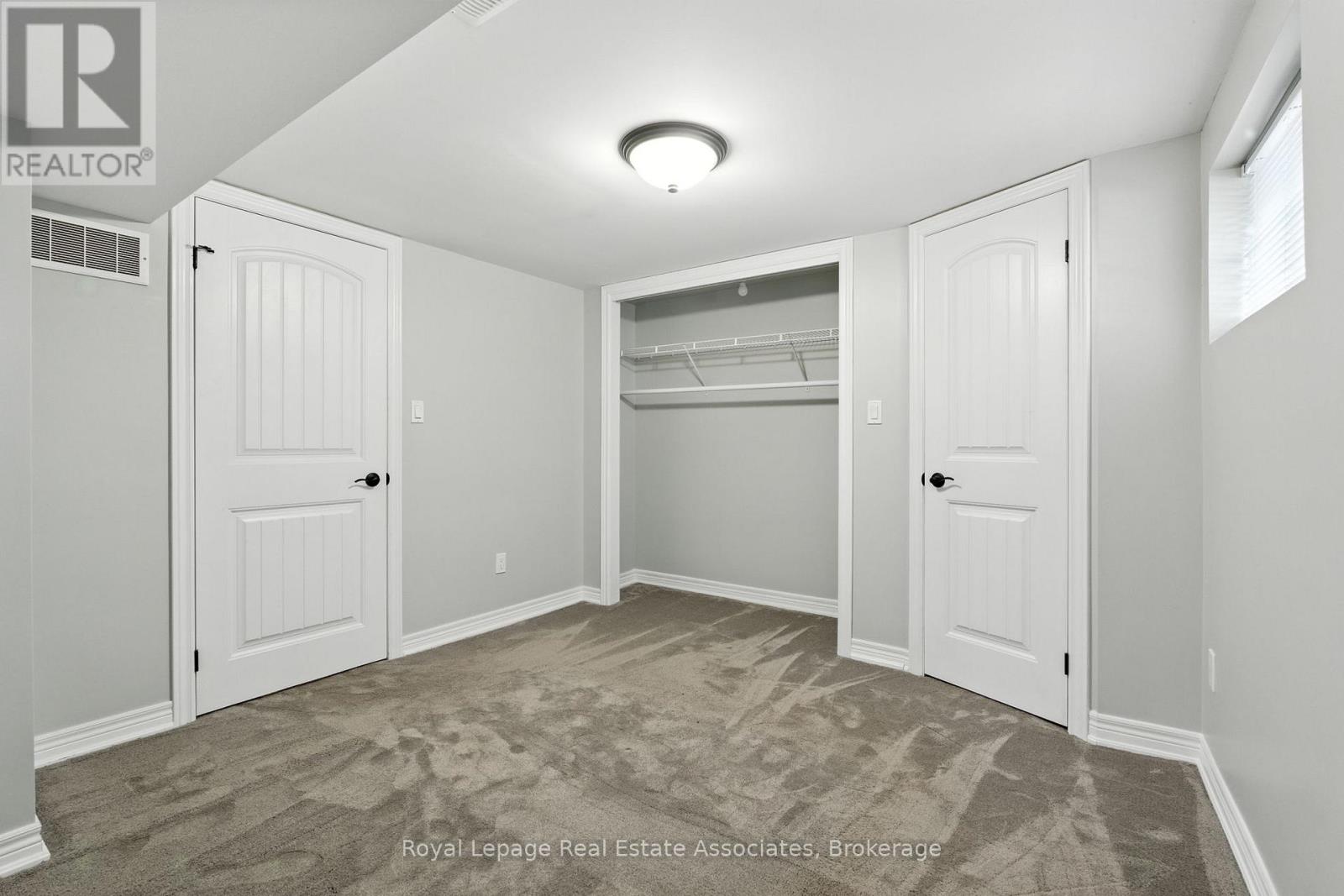Photo 32 of 7 Deer Avenue, Hamilton ON