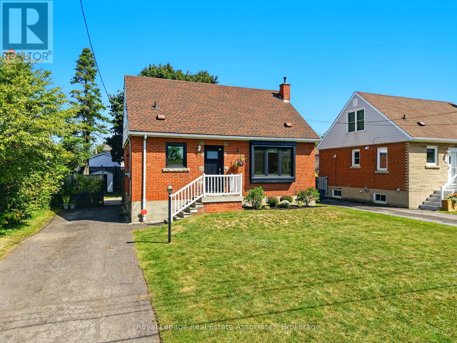 Photo 4 of 7 Deer Avenue, Hamilton ON