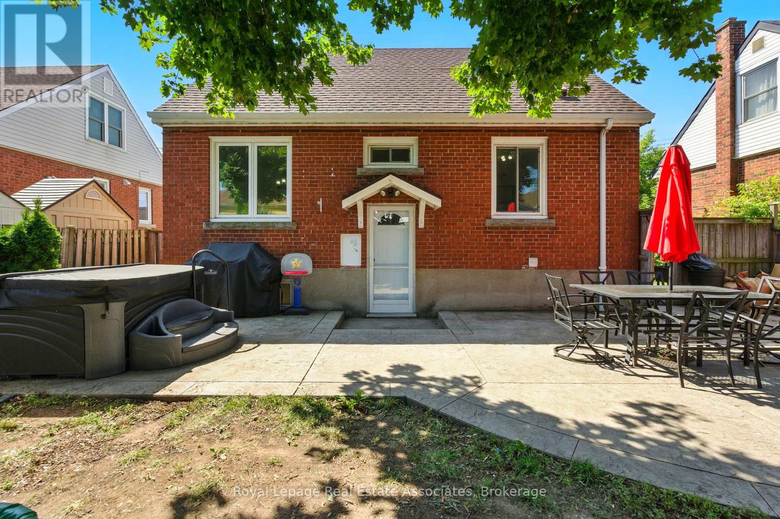 Photo 40 of 7 Deer Avenue, Hamilton ON