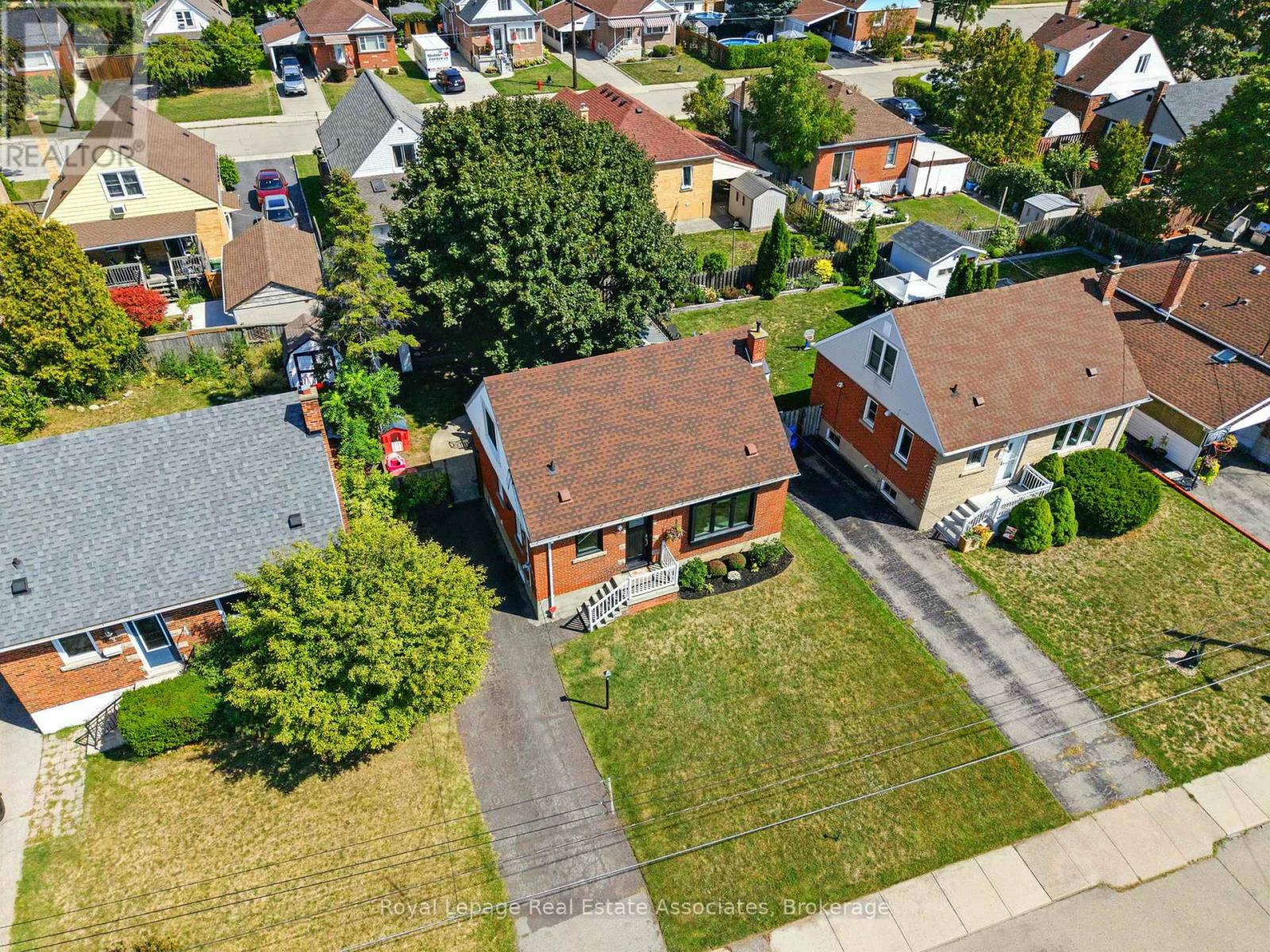 Photo 43 of 7 Deer Avenue, Hamilton ON