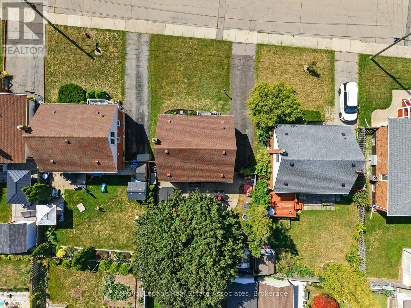 Photo 45 of 7 Deer Avenue, Hamilton ON