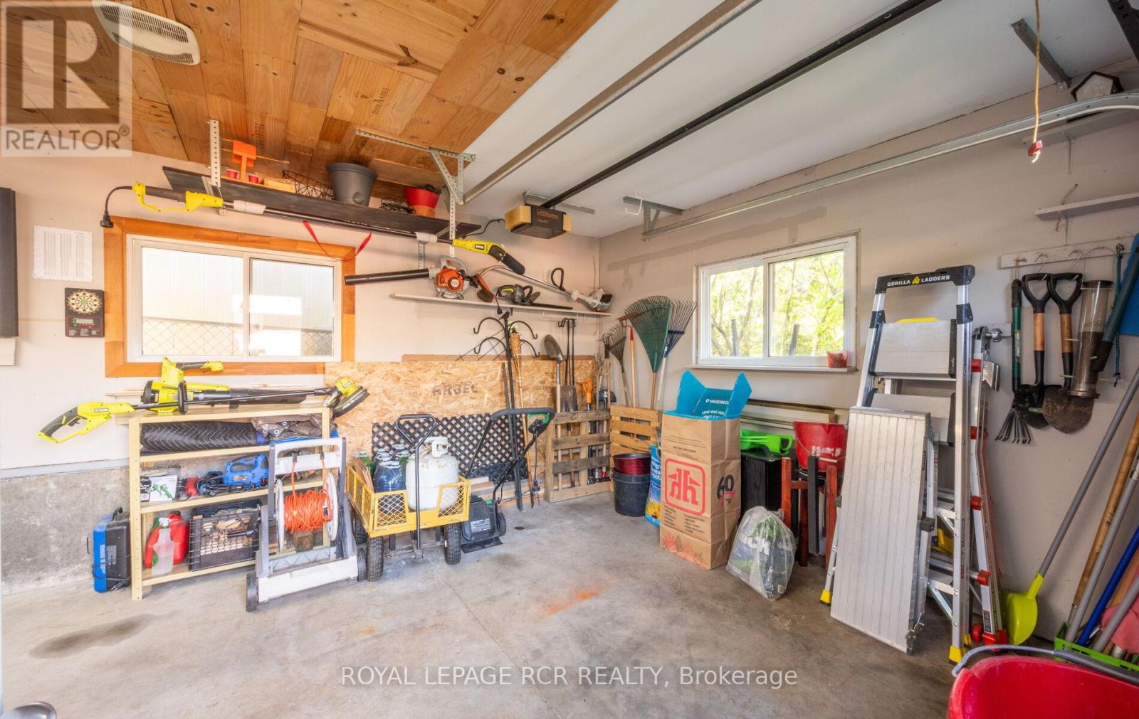 Photo 35 of 127 Jane Street, Shelburne ON