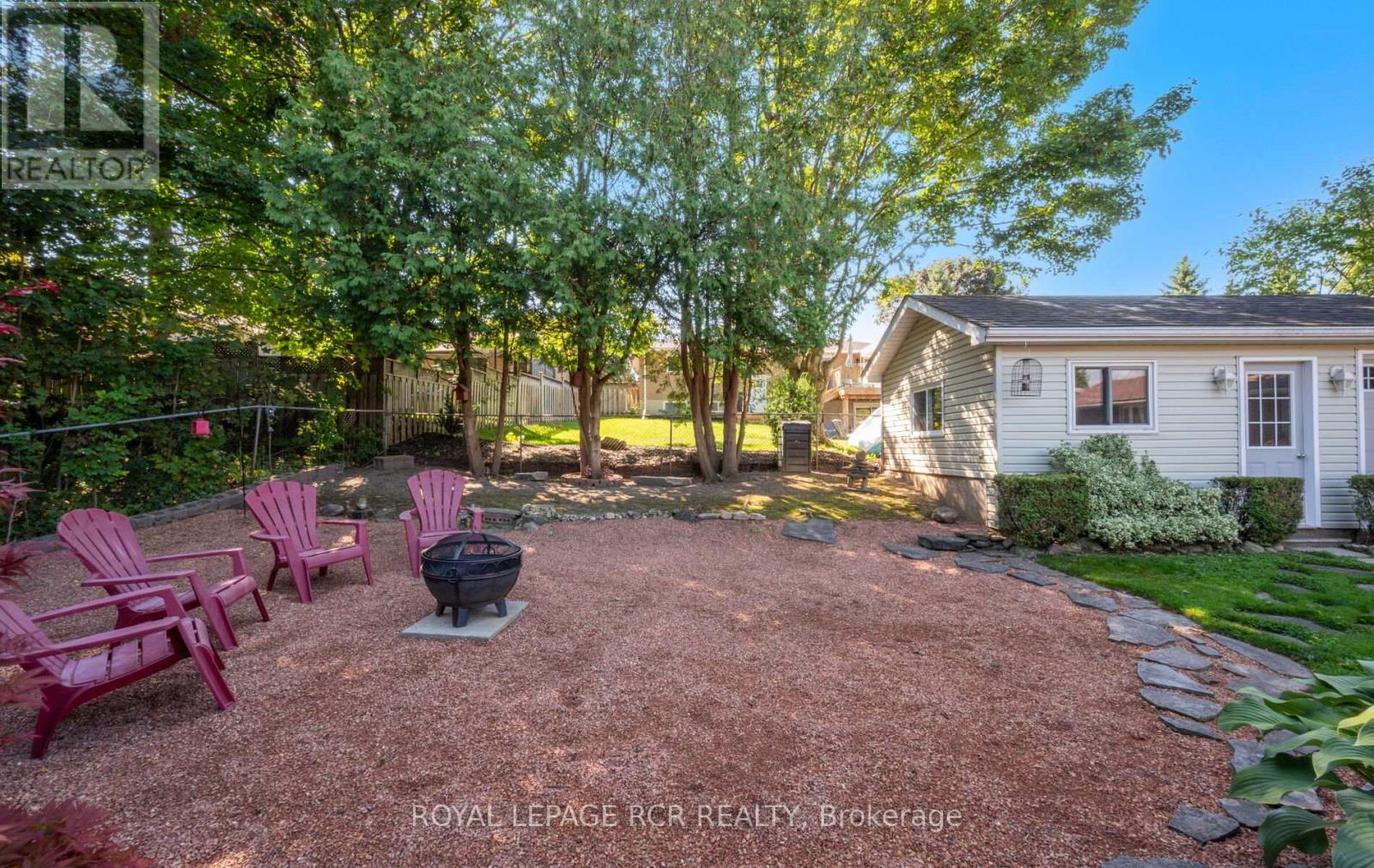 Photo 39 of 127 Jane Street, Shelburne ON