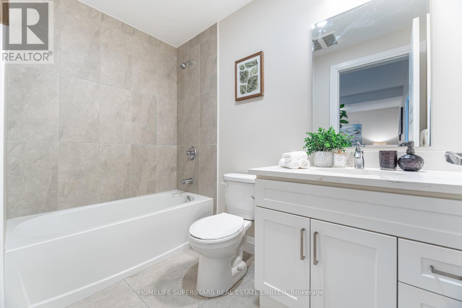 Photo 18 of 115 5 Wake Robin Drive, Kitchener ON
