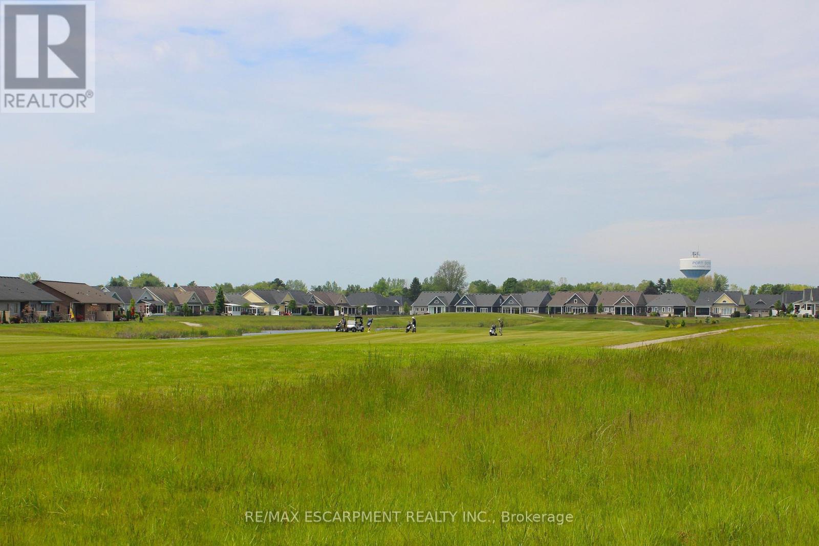 Photo 4 of 238 Schooner Drive, Norfolk ON