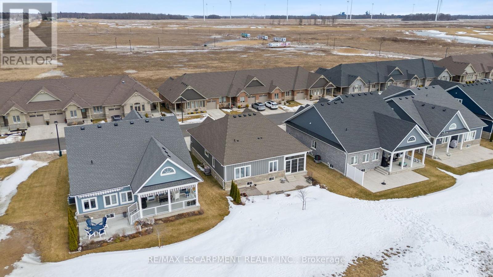 Photo 41 of 238 Schooner Drive, Norfolk ON