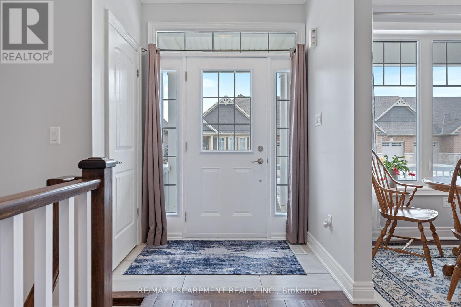 Photo 5 of 238 Schooner Drive, Norfolk ON