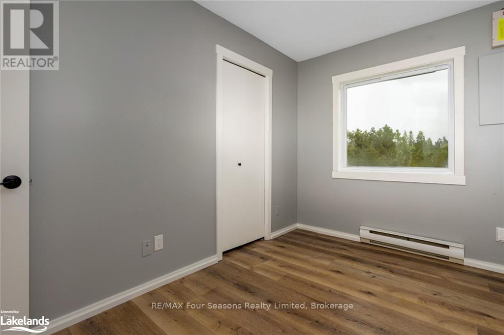 Photo 14 of 73 21 Dawson Drive, Collingwood ON