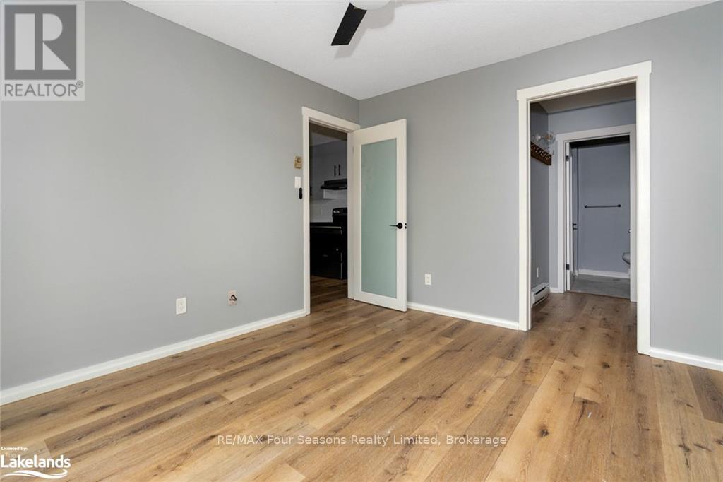 Photo 19 of 73 21 Dawson Drive, Collingwood ON