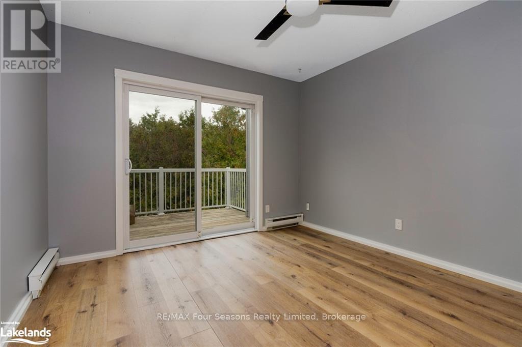 Photo 21 of 73 21 Dawson Drive, Collingwood ON