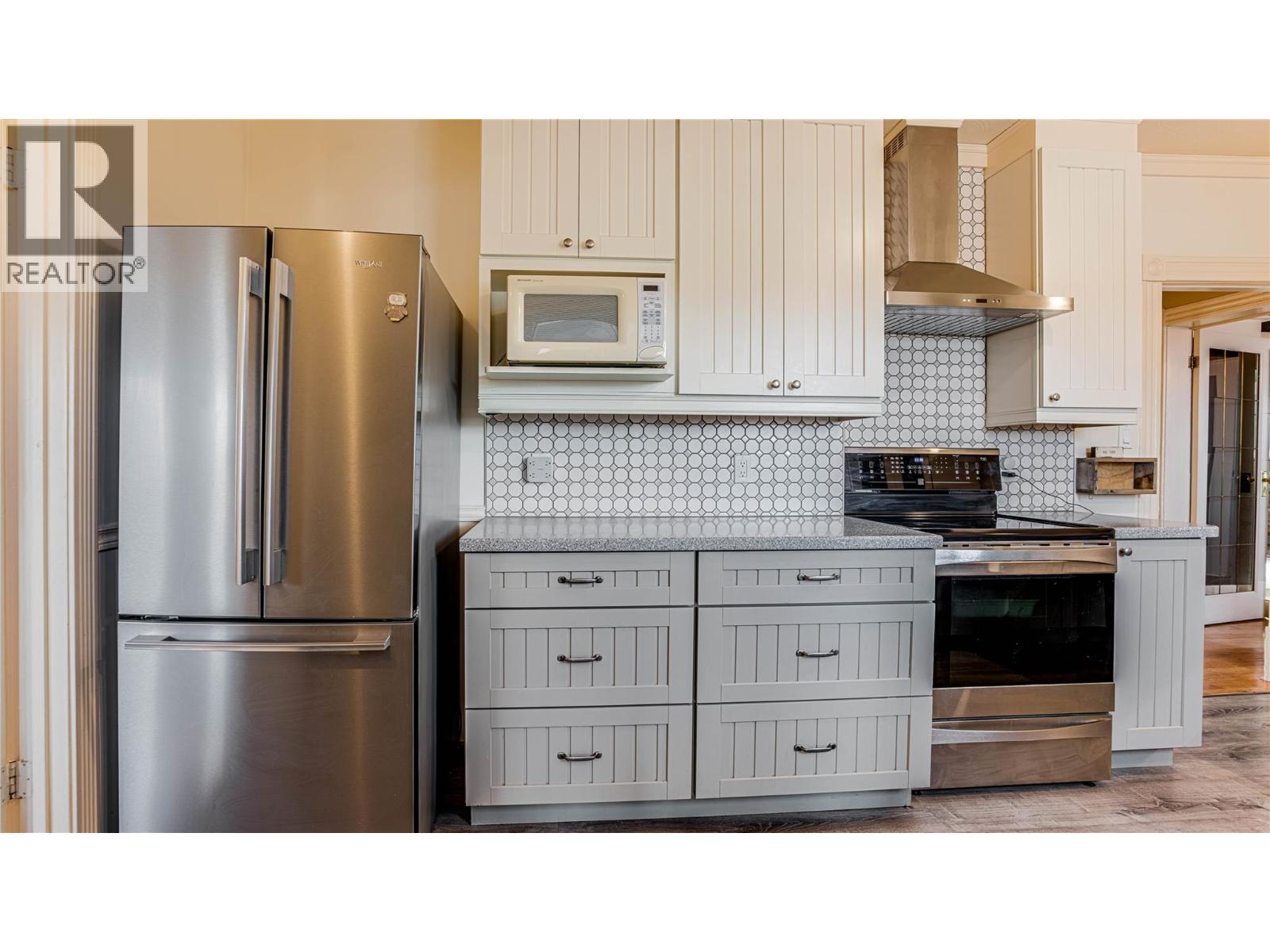 Photo 11 of 4008 Pleasant Valley Road, Vernon BC