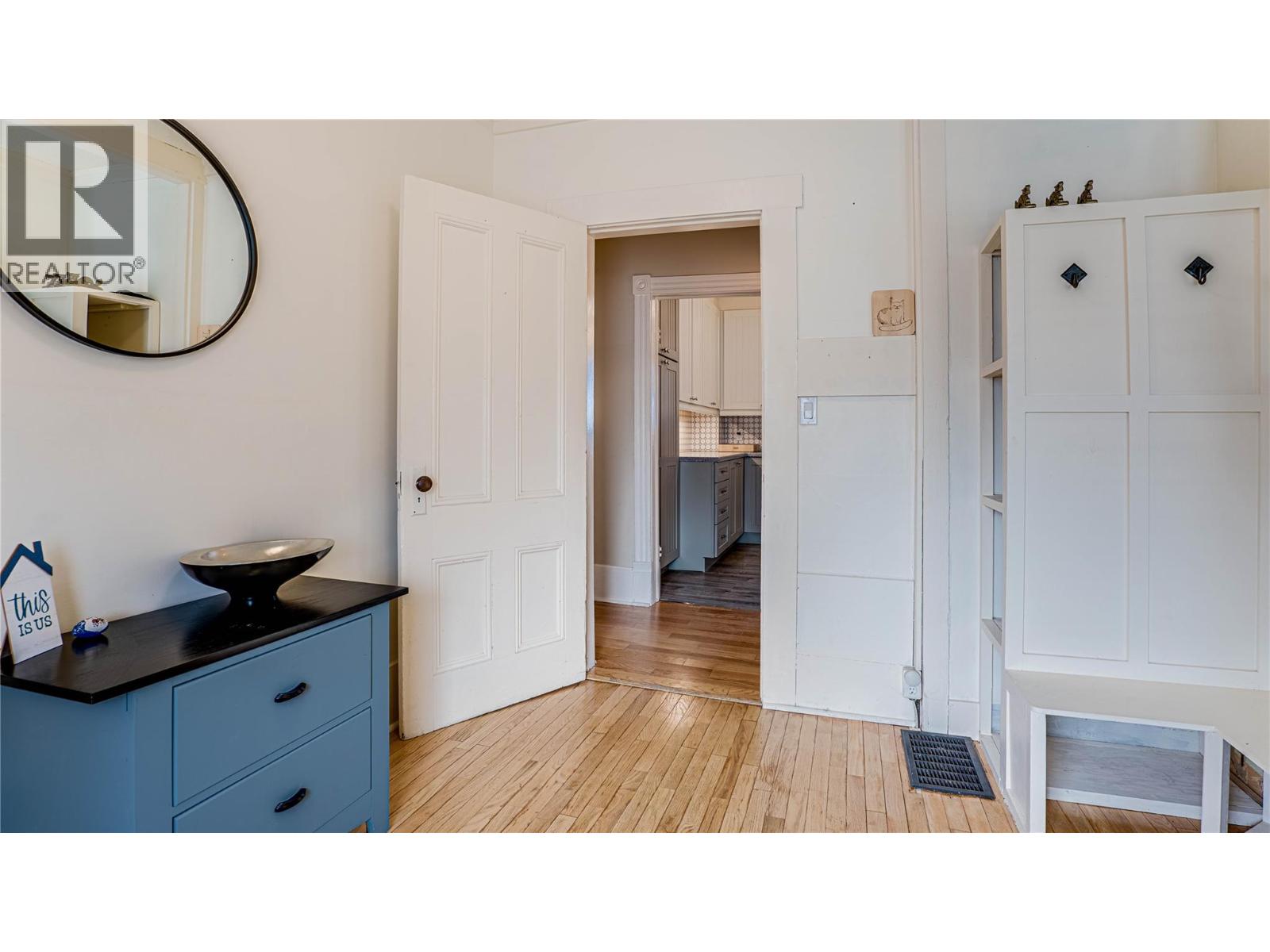 Photo 6 of 4008 Pleasant Valley Road, Vernon BC