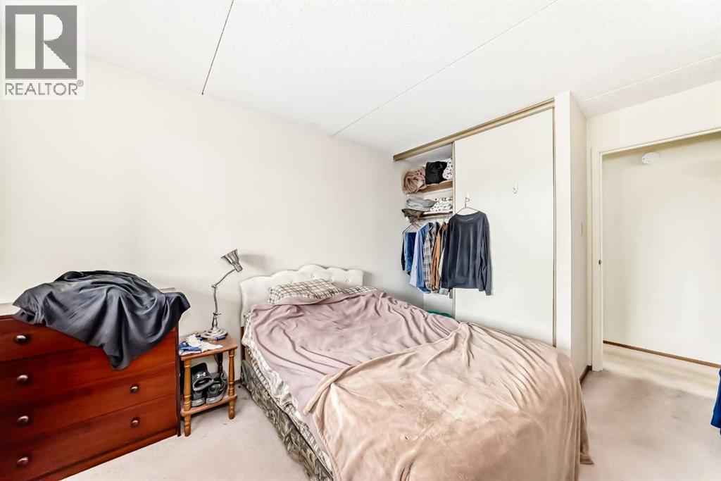 Photo 18 of 309 5204 Dalton Drive Nw, Calgary AB