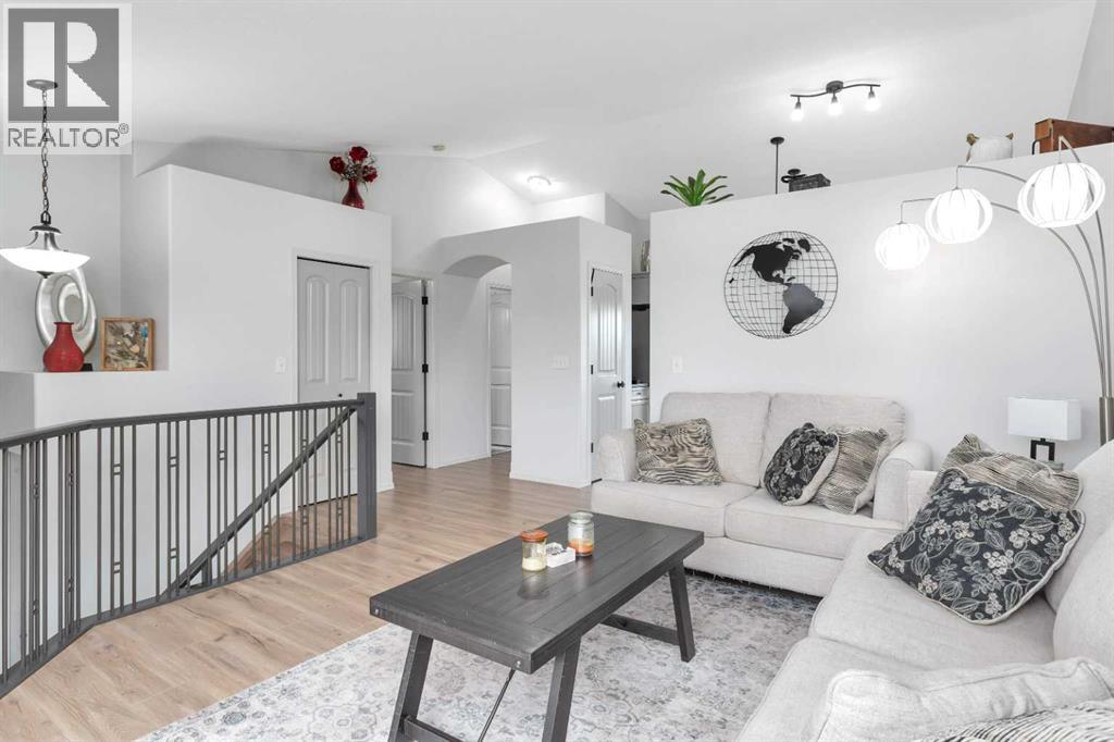 Photo 16 of 79 Stephenson Crescent, Red Deer AB