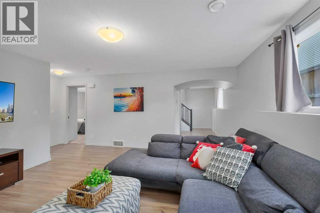 Photo 31 of 79 Stephenson Crescent, Red Deer AB