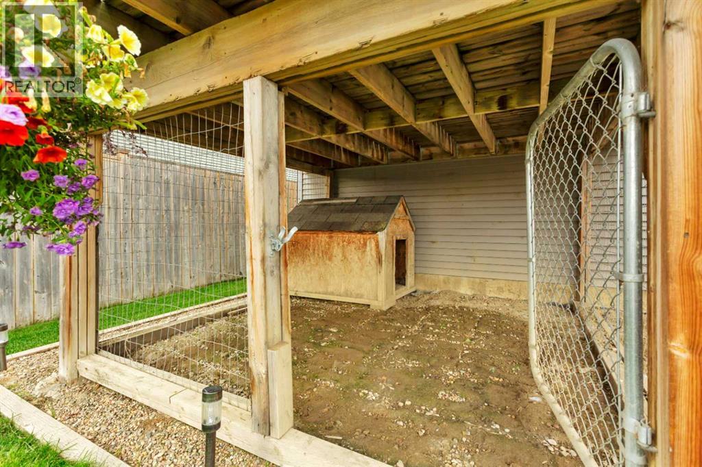 Photo 12 of 79 Stephenson Crescent, Red Deer AB
