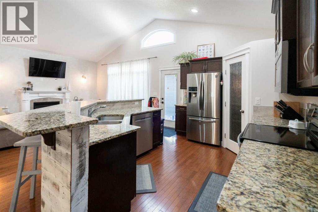 Photo 8 of 3401 51 Street, Camrose AB
