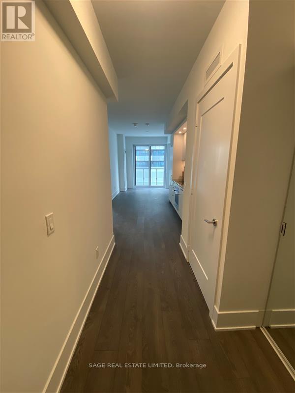 Photo 18 of 801 470 Front Street W, Toronto ON