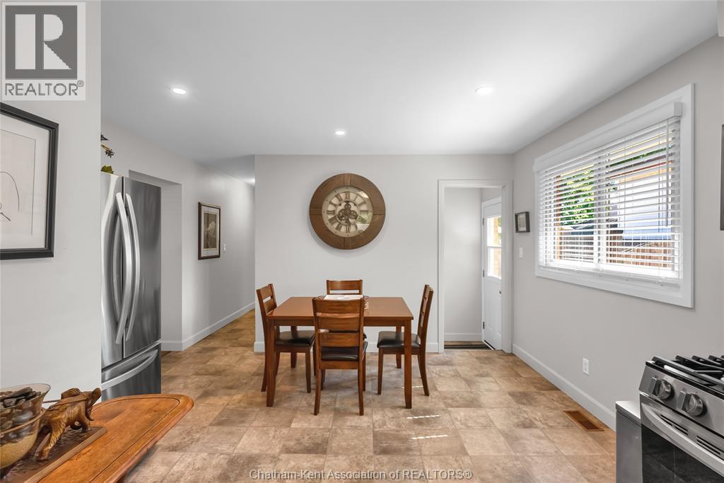 Photo 9 of 85 Marion Avenue, Chatham ON