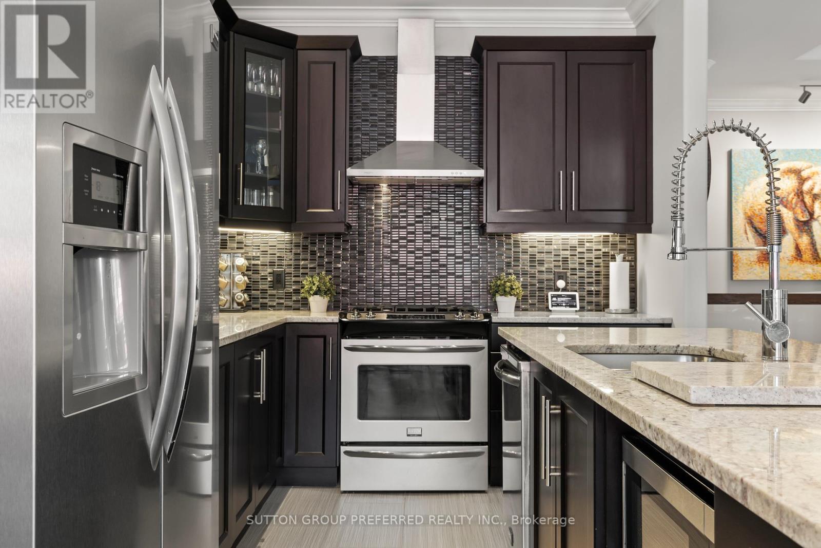 Photo 13 of 3373 Pioneer Parkway, London South ON