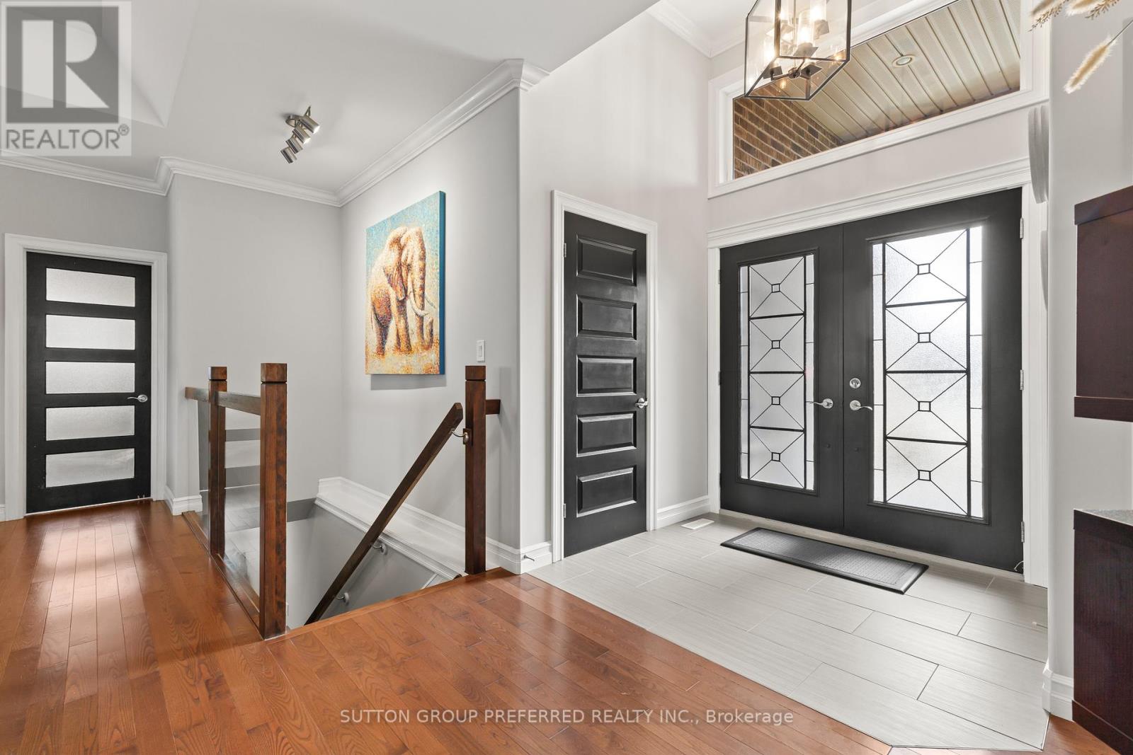 Photo 3 of 3373 Pioneer Parkway, London South ON