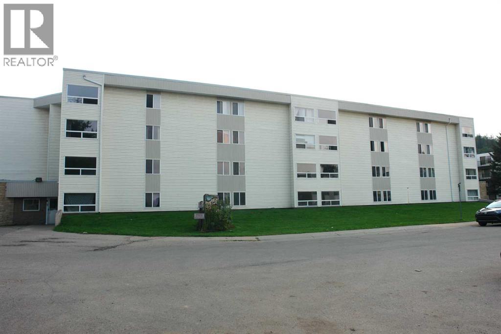 111 Charles Avenue, Fort McMurray