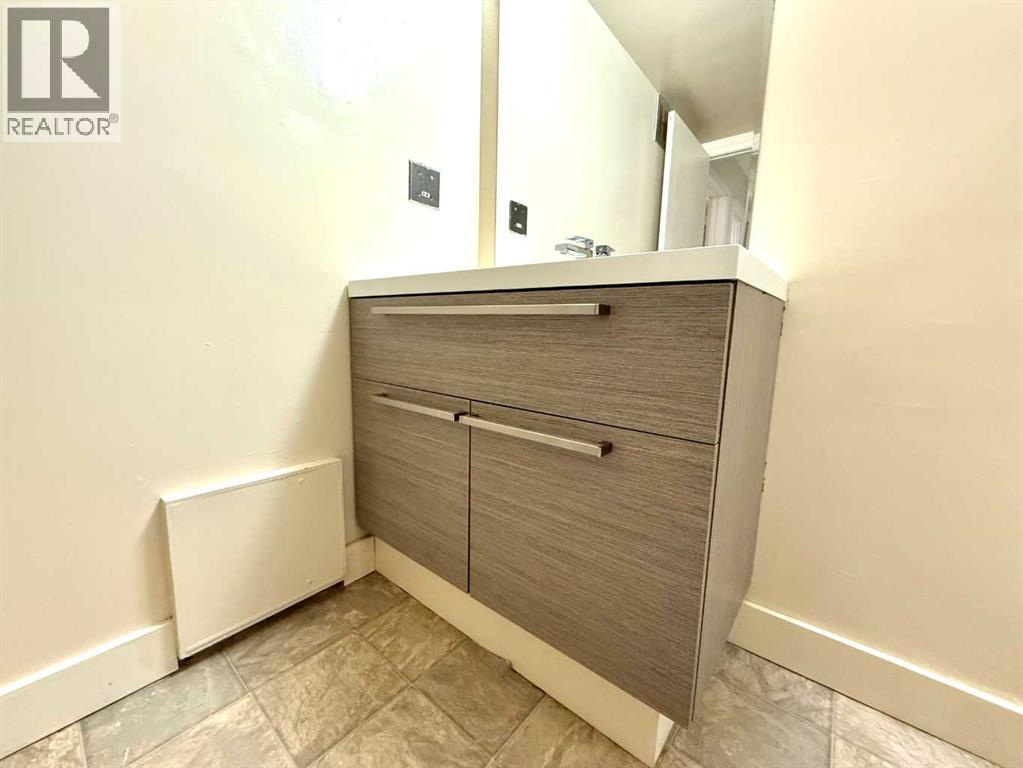 111 Charles Avenue, Fort McMurray