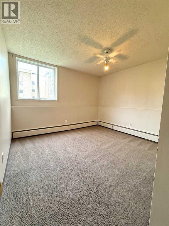 111 Charles Avenue, Fort McMurray