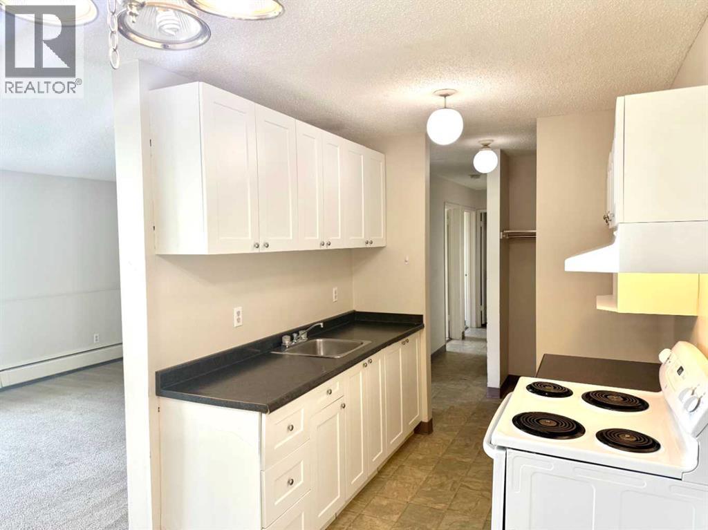 111 Charles Avenue, Fort McMurray