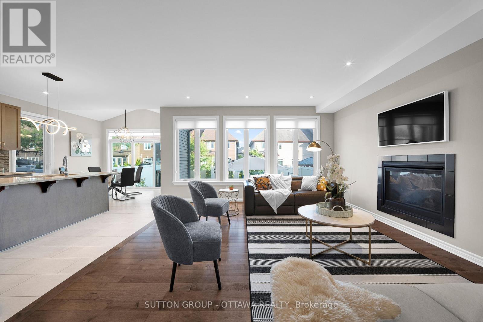 Photo 10 of 412 Odessa Way, Ottawa ON