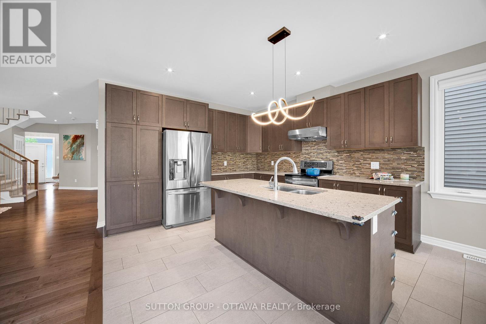 Photo 13 of 412 Odessa Way, Ottawa ON