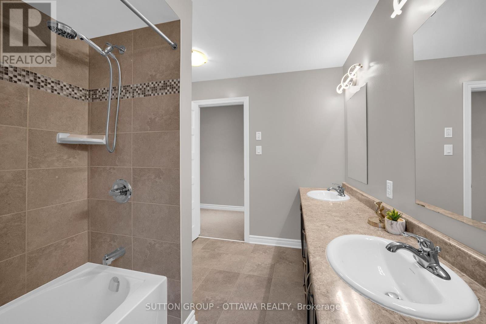 Photo 33 of 412 Odessa Way, Ottawa ON