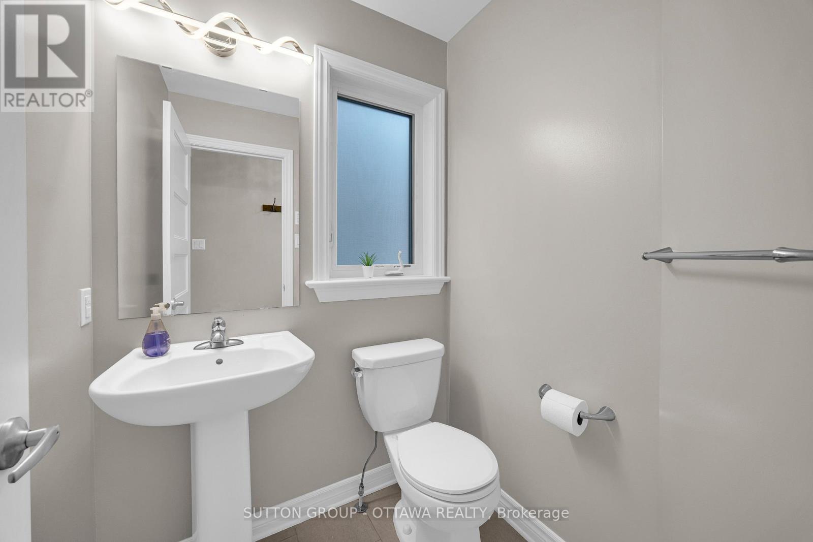 Photo 42 of 412 Odessa Way, Ottawa ON