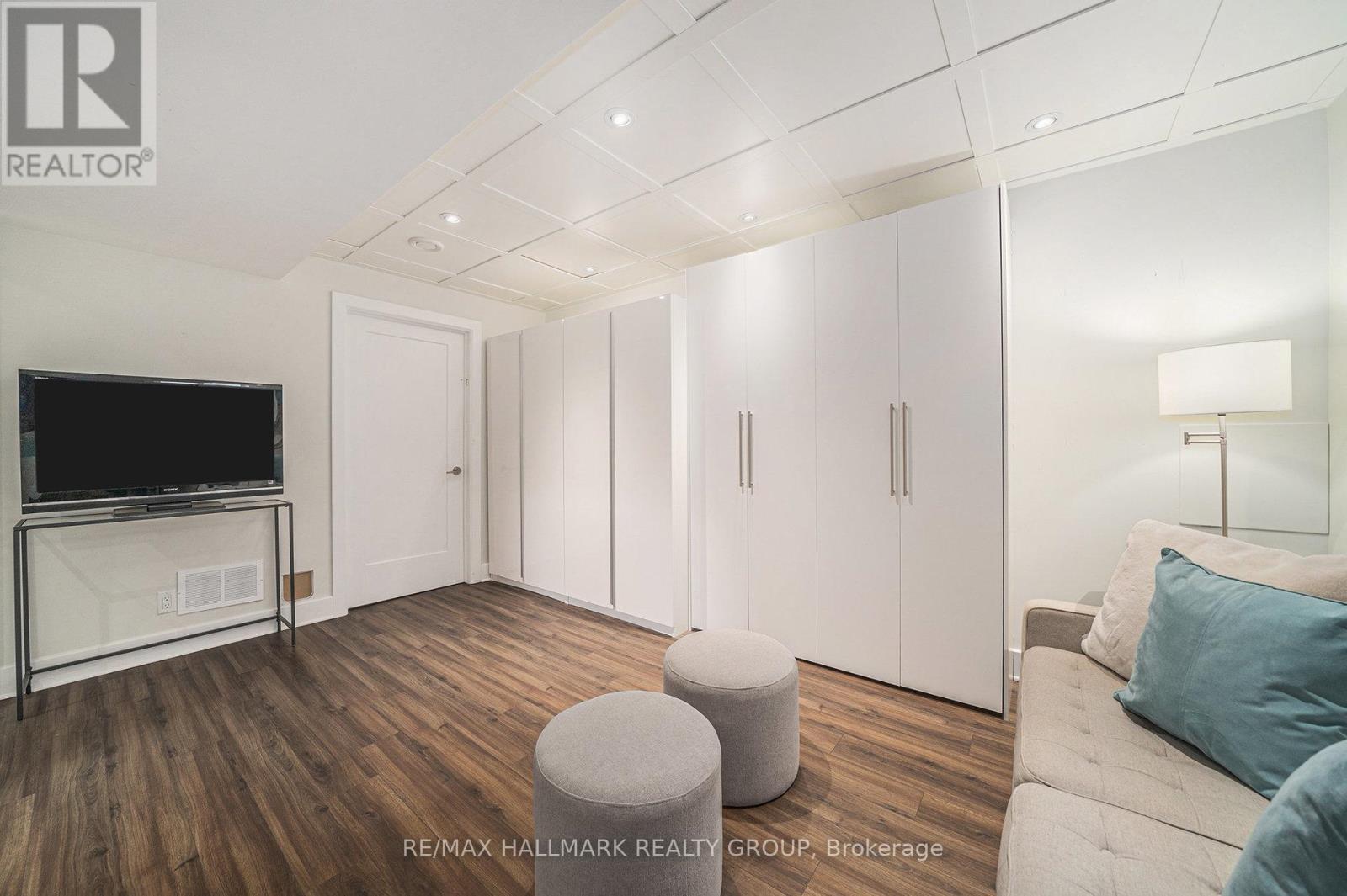 Photo 21 of 98 Dagmar Avenue, Ottawa ON