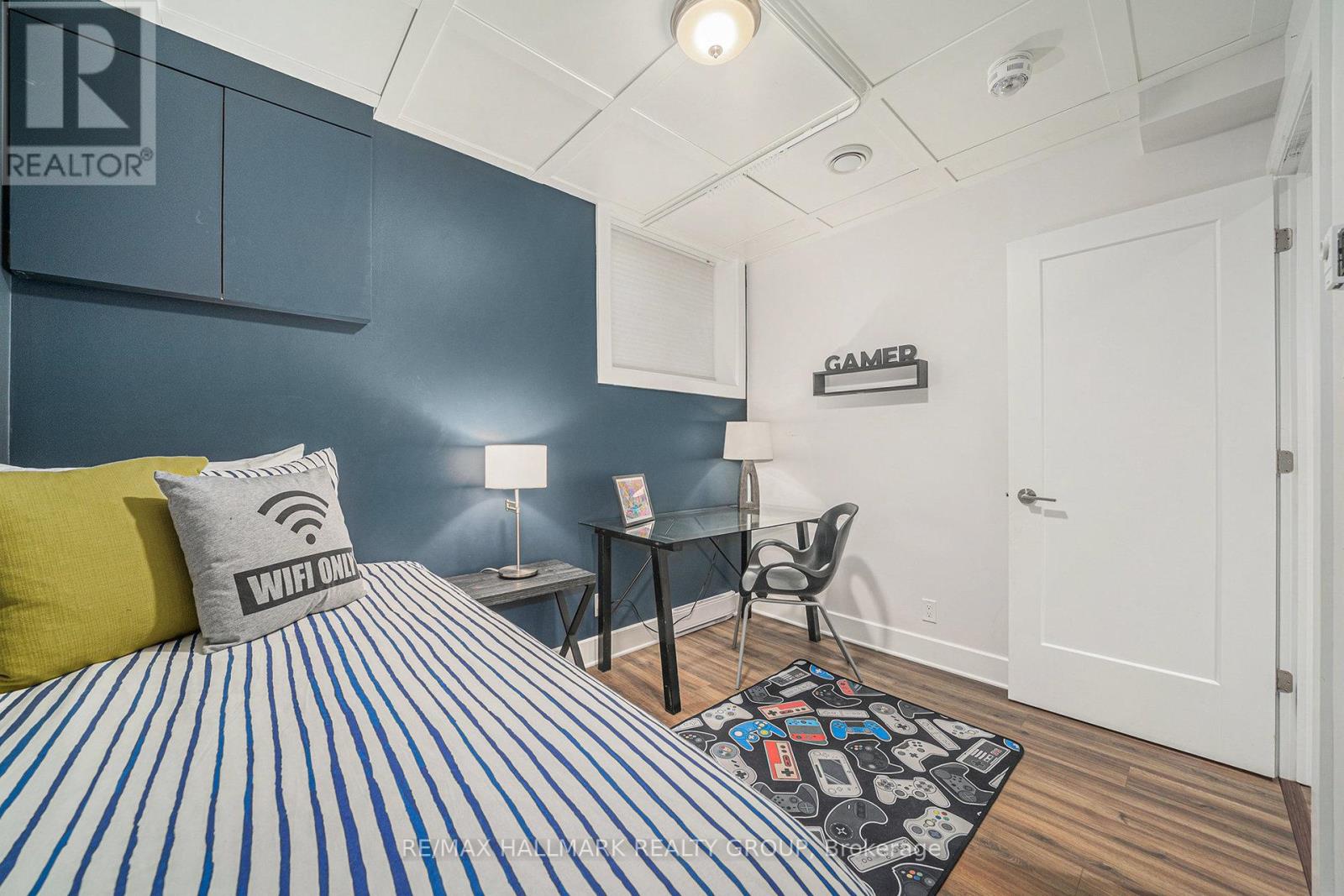 Photo 25 of 98 Dagmar Avenue, Ottawa ON