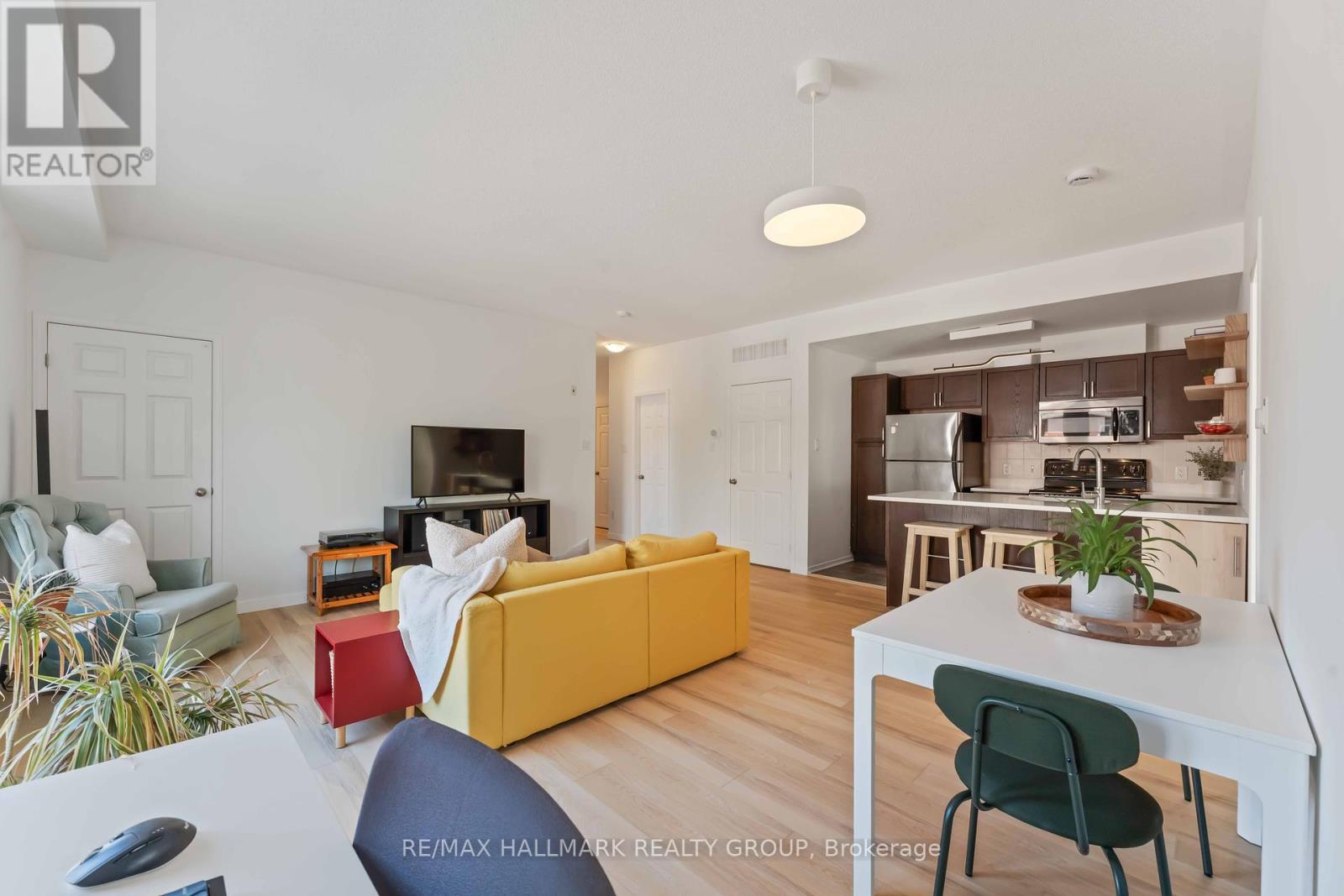 Photo 10 of 10 270 Meilleur Private, Ottawa ON