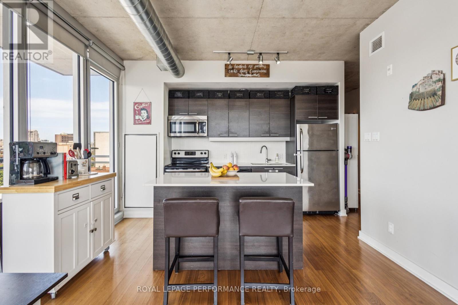 Photo 12 of 610 354 Gladstone Avenue, Ottawa ON