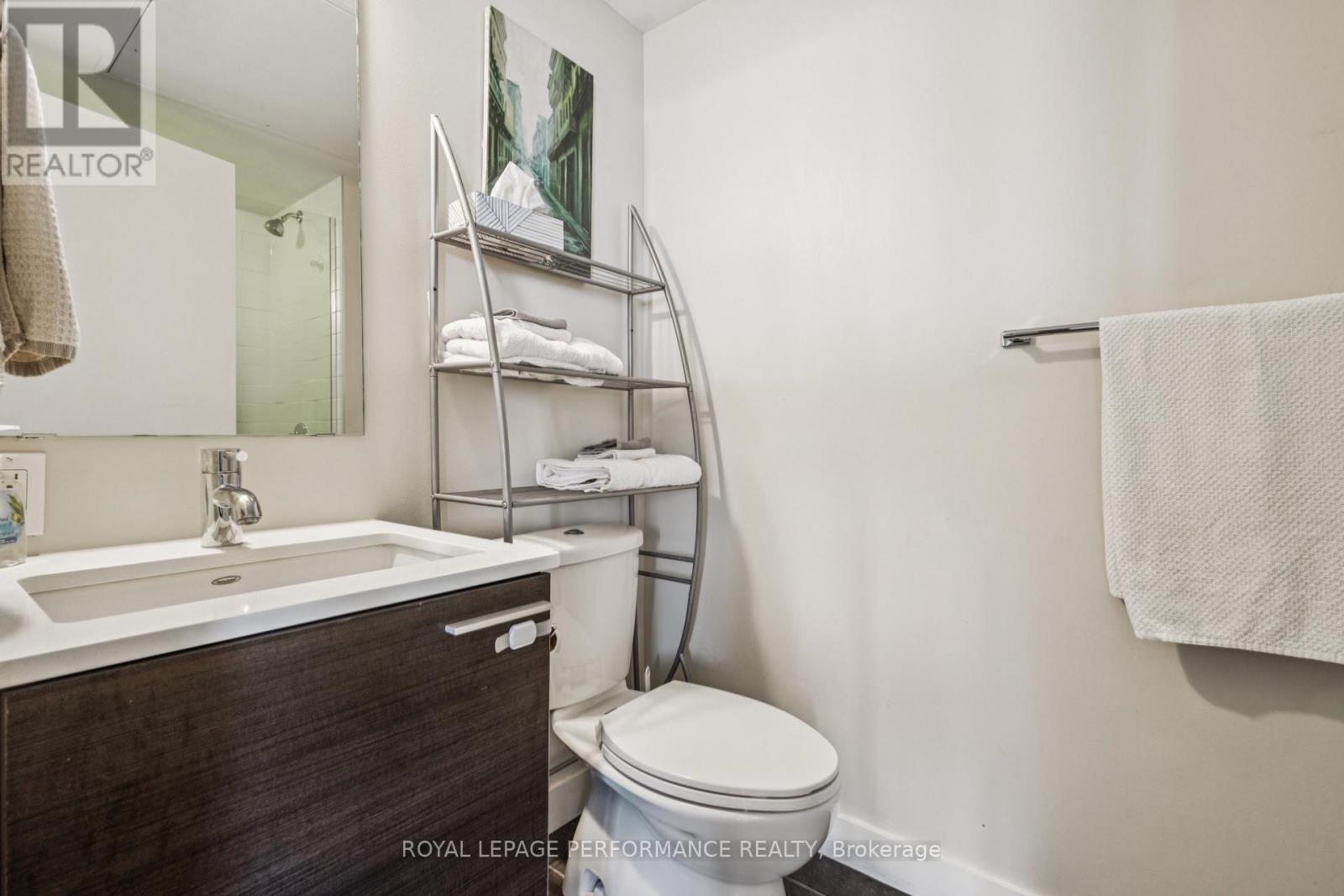 Photo 29 of 610 354 Gladstone Avenue, Ottawa ON