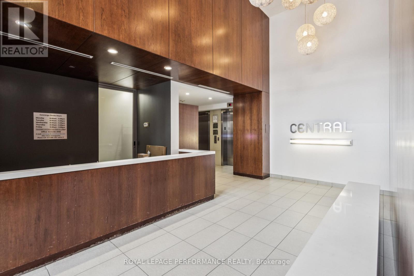 Photo 4 of 610 354 Gladstone Avenue, Ottawa ON