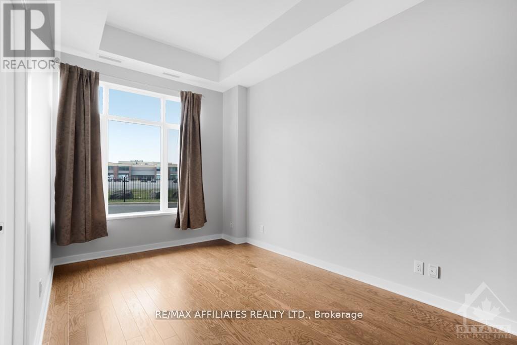 Photo 14 of 109 310 Centrum Boulevard, Ottawa ON
