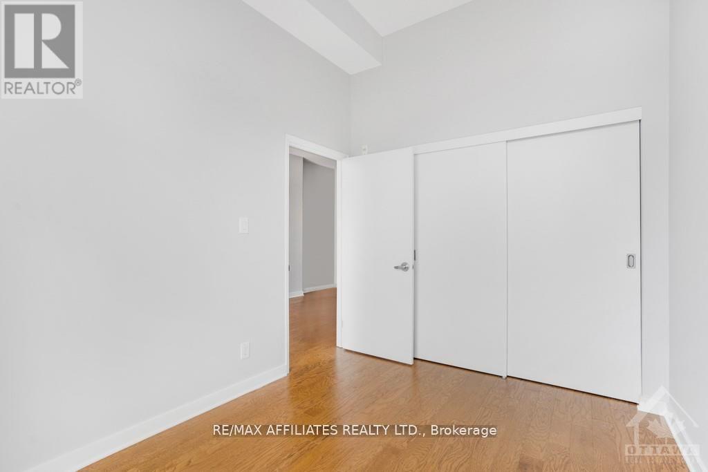 Photo 15 of 109 310 Centrum Boulevard, Ottawa ON