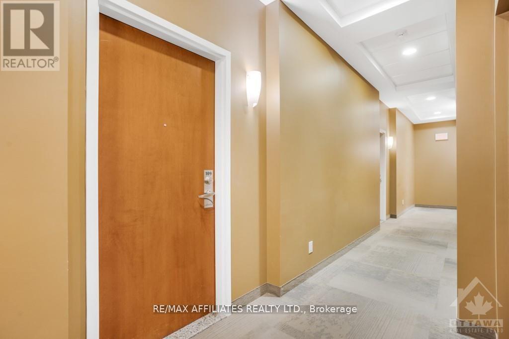 Photo 5 of 109 310 Centrum Boulevard, Ottawa ON