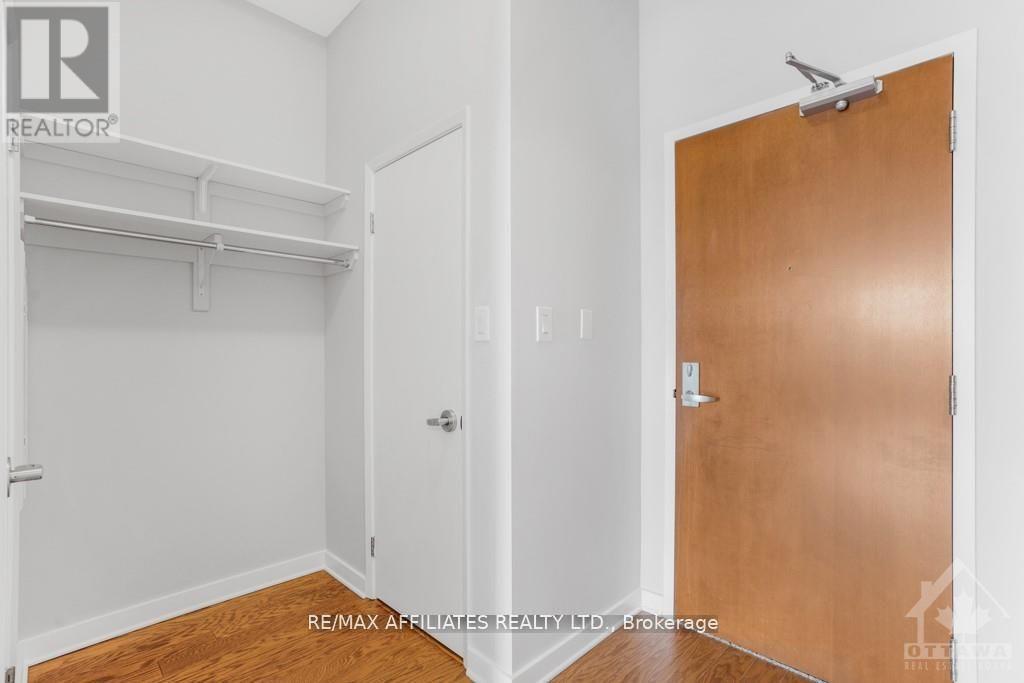 Photo 7 of 109 310 Centrum Boulevard, Ottawa ON