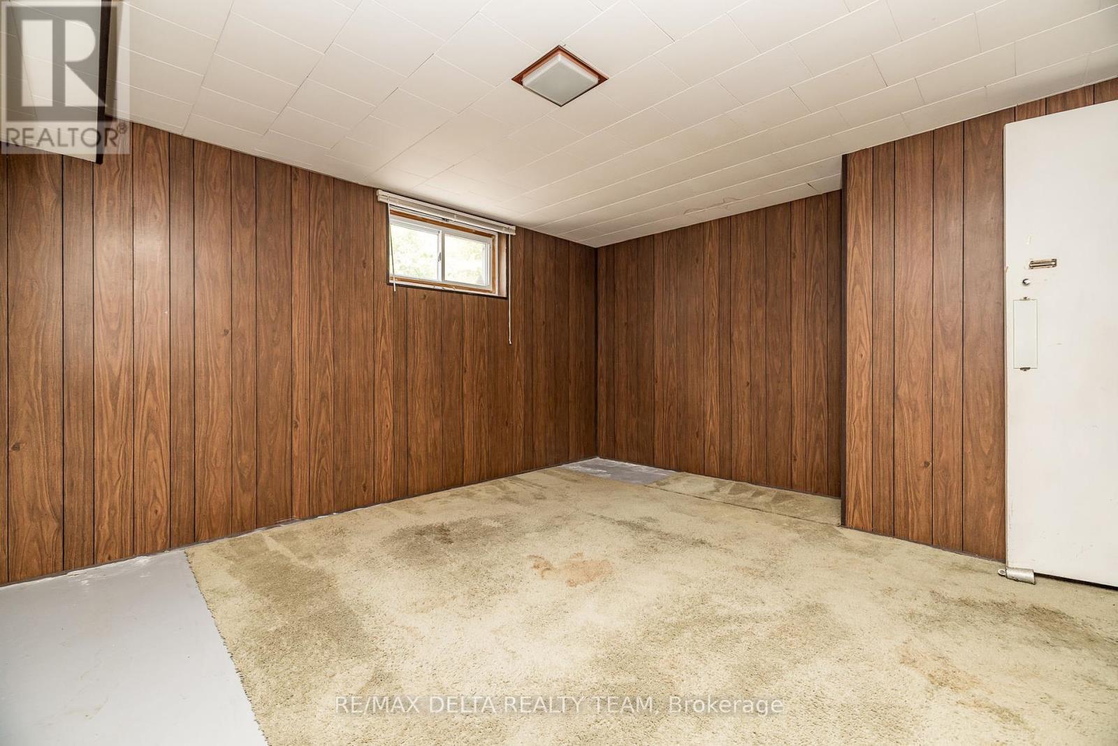 Photo 16 of 644 Browning Avenue, Ottawa ON