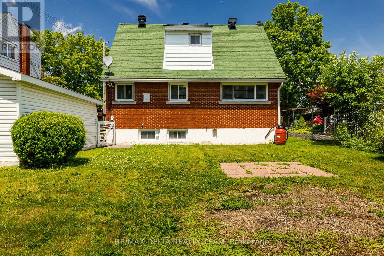 Photo 22 of 644 Browning Avenue, Ottawa ON
