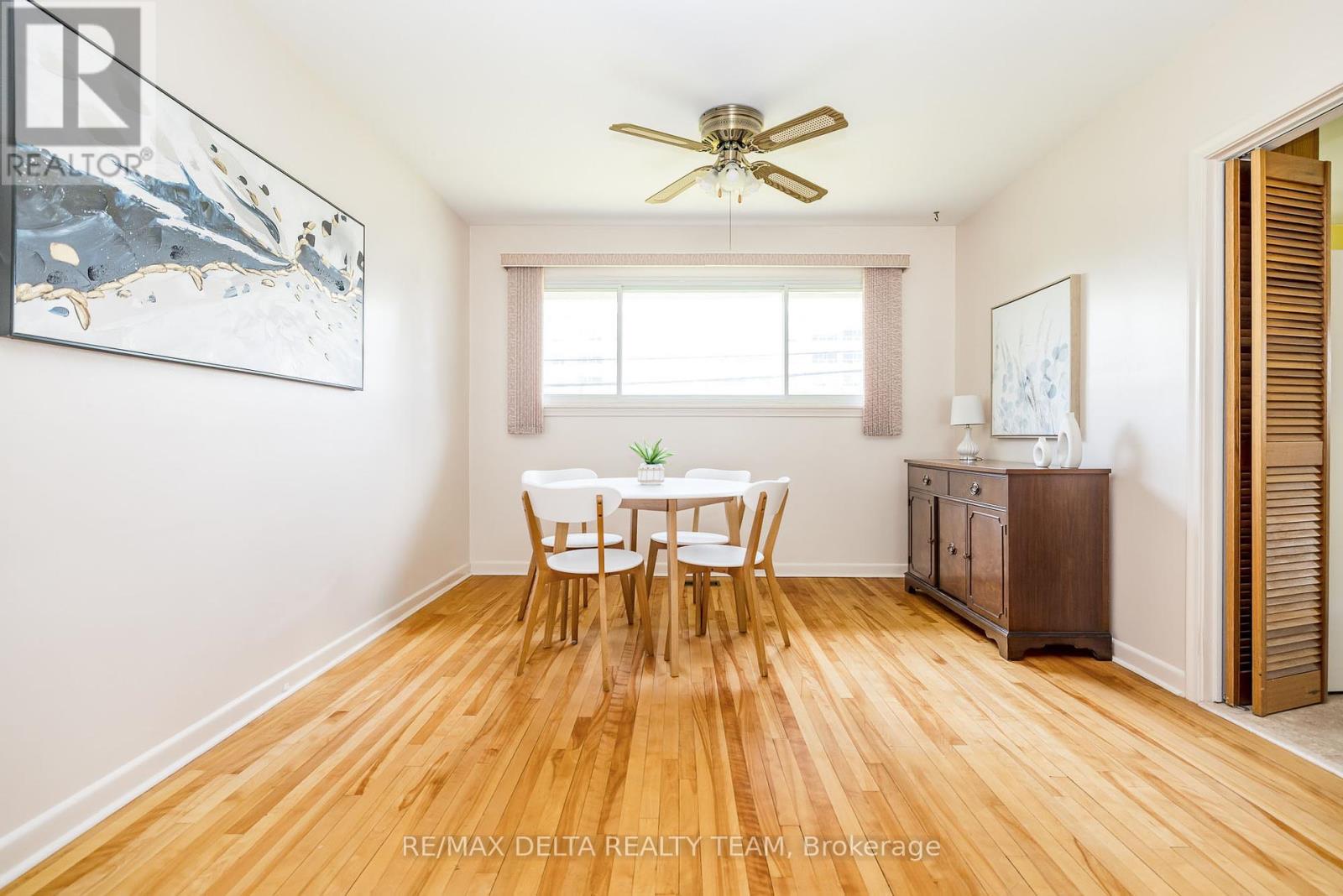 Photo 6 of 644 Browning Avenue, Ottawa ON