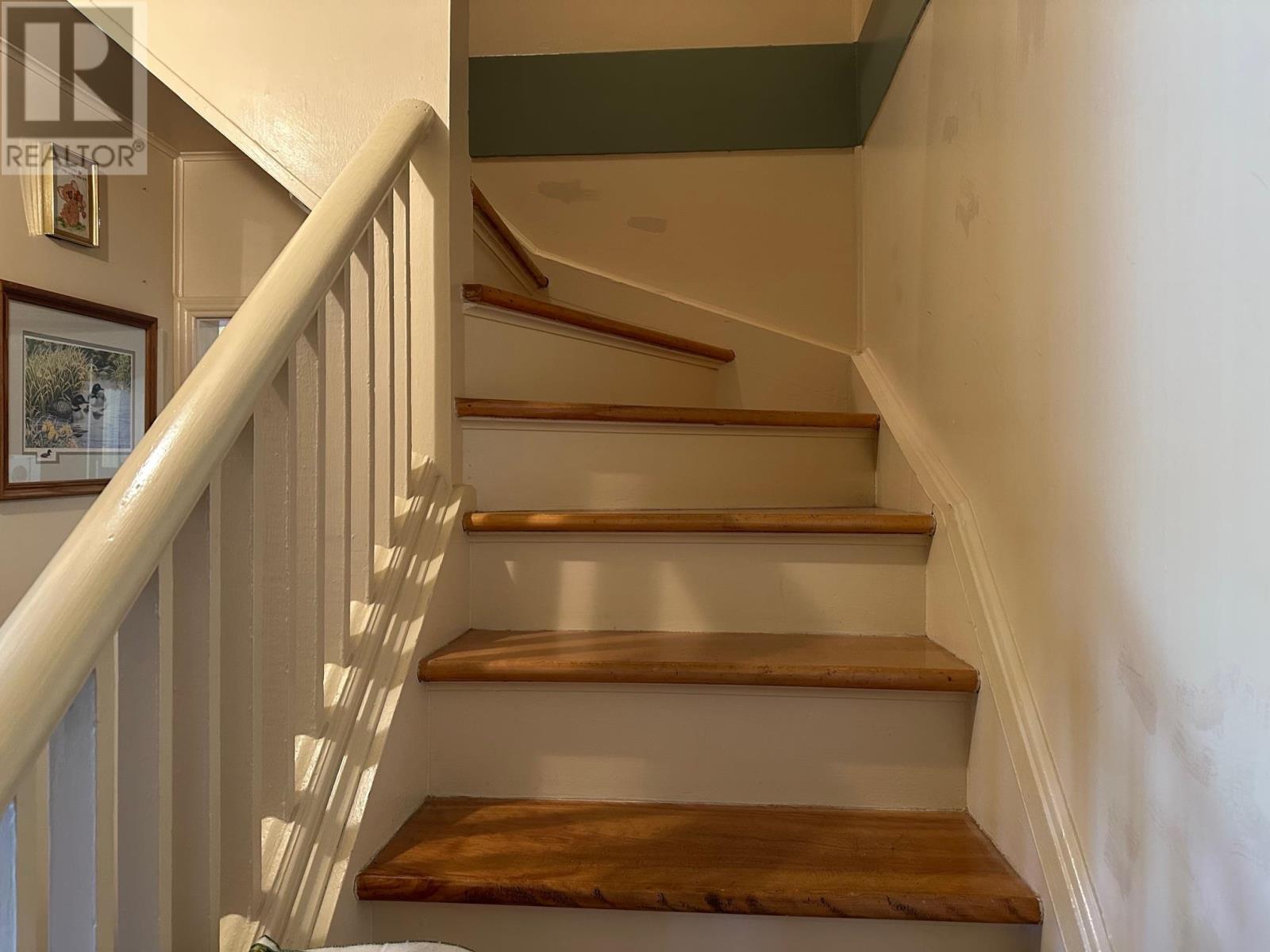 Photo 12 of 46 Birch Cres, Terrace Bay ON